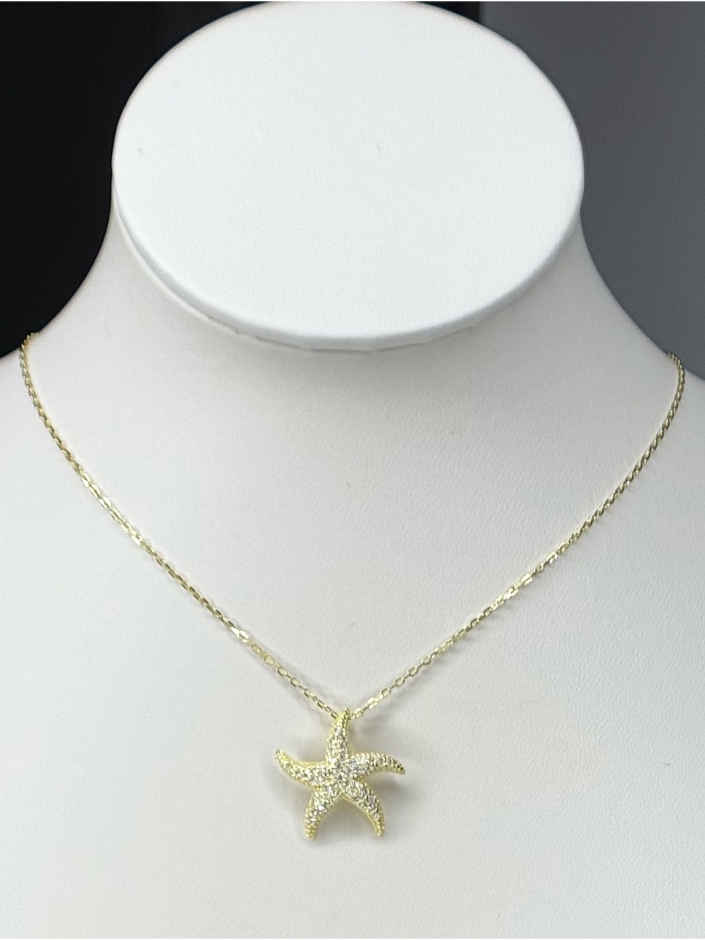 MOISSANITE 18K Gold Starfish Necklace Beach Summertime